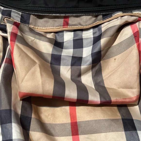 Burberry Buckleigh Tan nylon tote - Picture 16 of 16